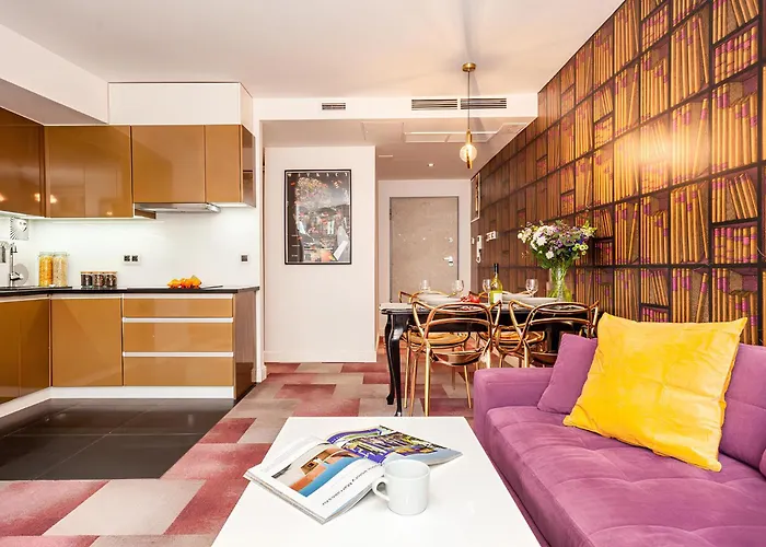 Classy Ruska - Tanie Na Rynku * 브로츠와프