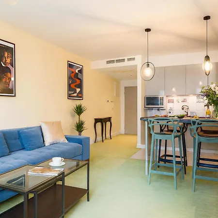 Classy Ruska - Tanie Na Rynku Breslau